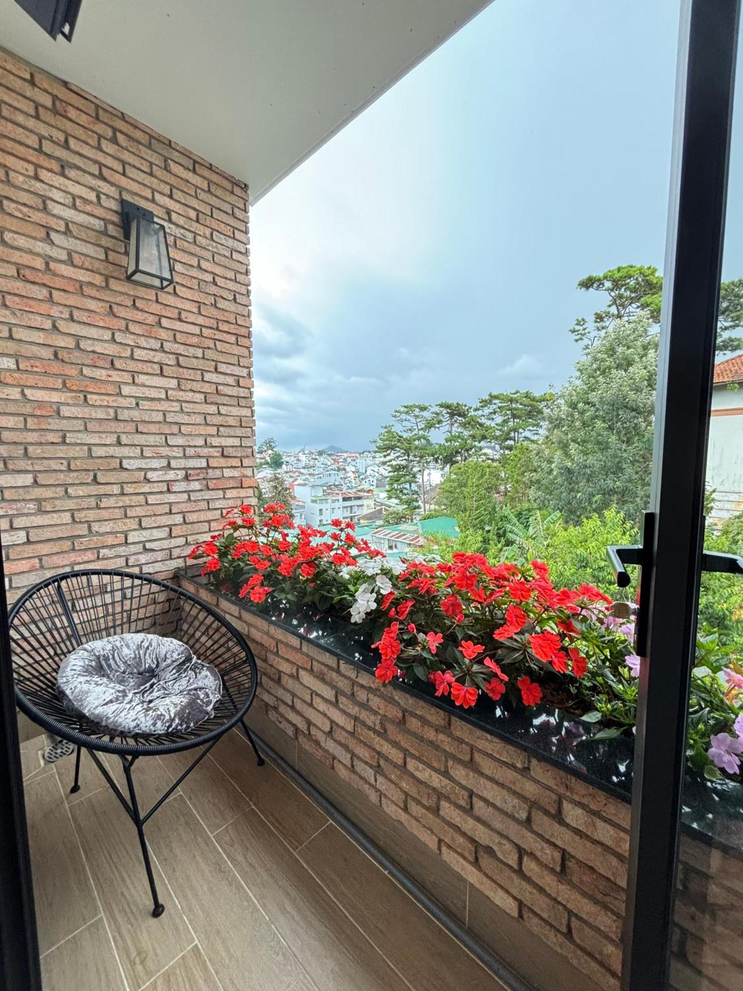 The Brick Home Dalat Exterior foto